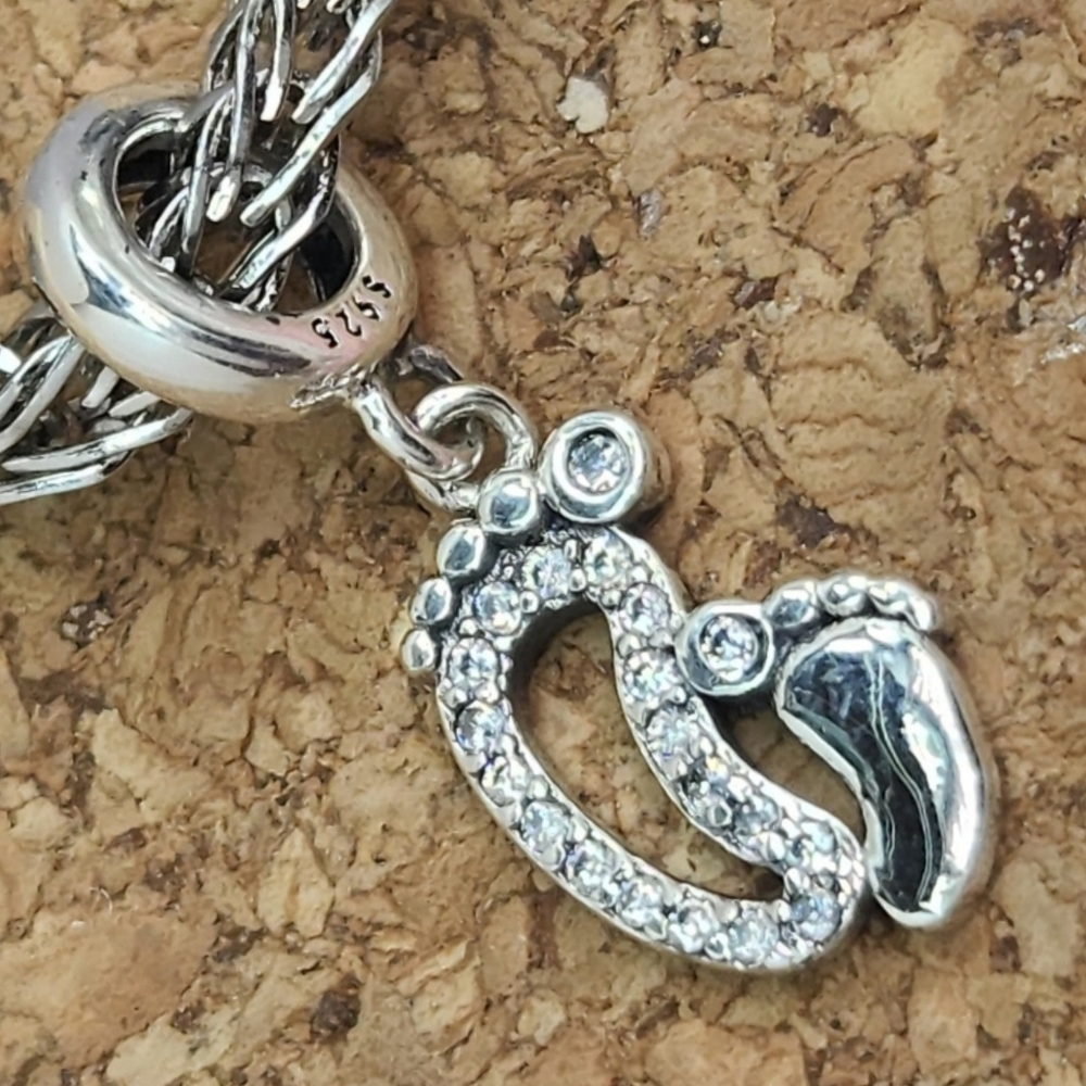 S925 Sterling Silver Clear Crystal Baby Feet Mothers Day European Style Charm